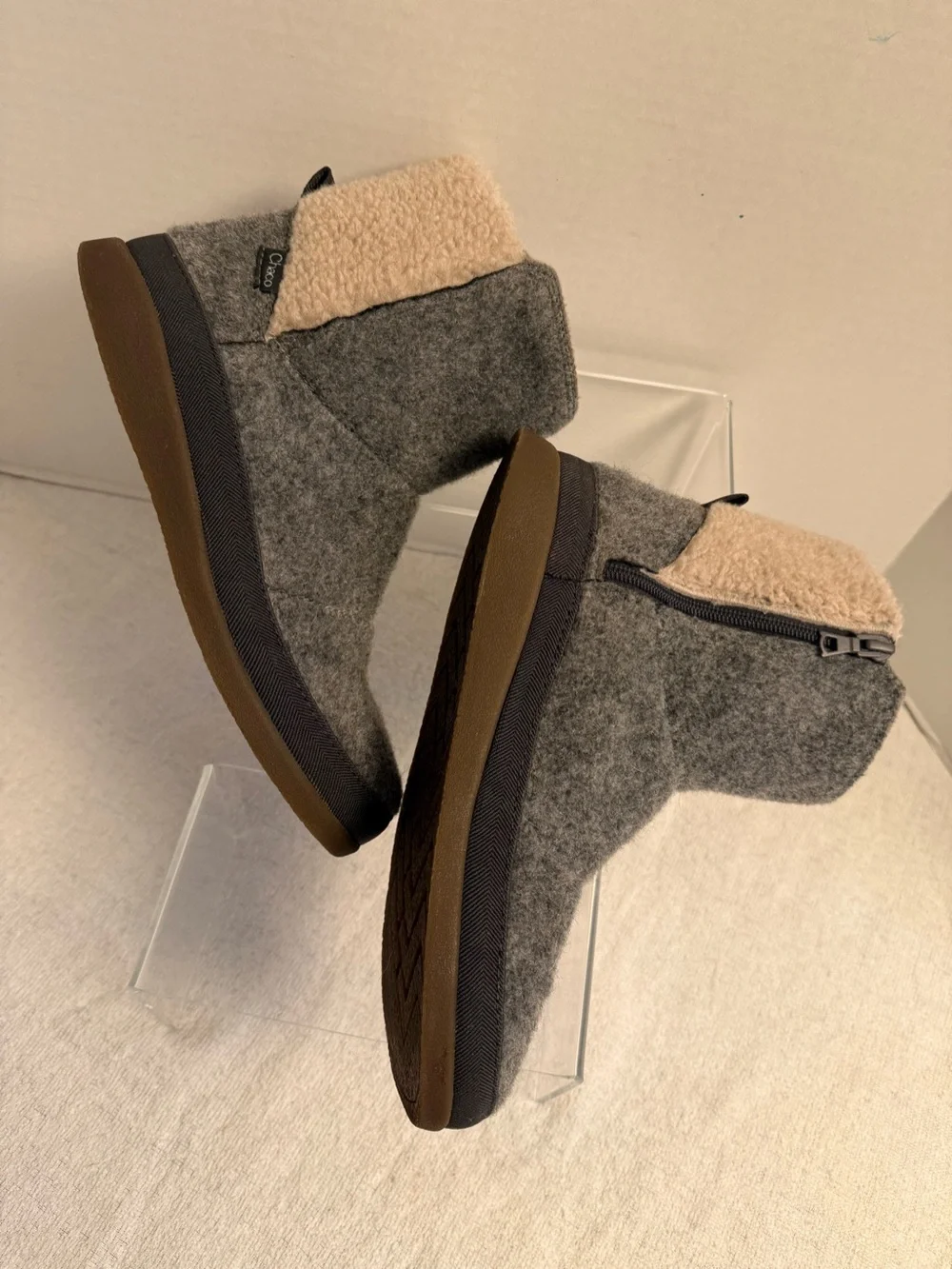 Chaco Revel Tall Grey Felt Chelsea Boots | Women’s Size 8 | Cozy Fleece Lined